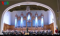 Untuk pertama kalinya Orkes simfoni Vietnam mengadakan pertunjukan di Rusia